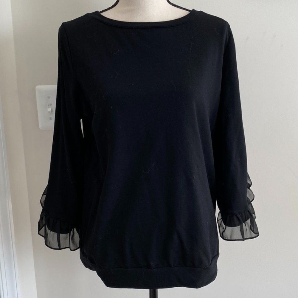 JoyJoy Black Knit Top with Ruffle Sleeves, Sz Small